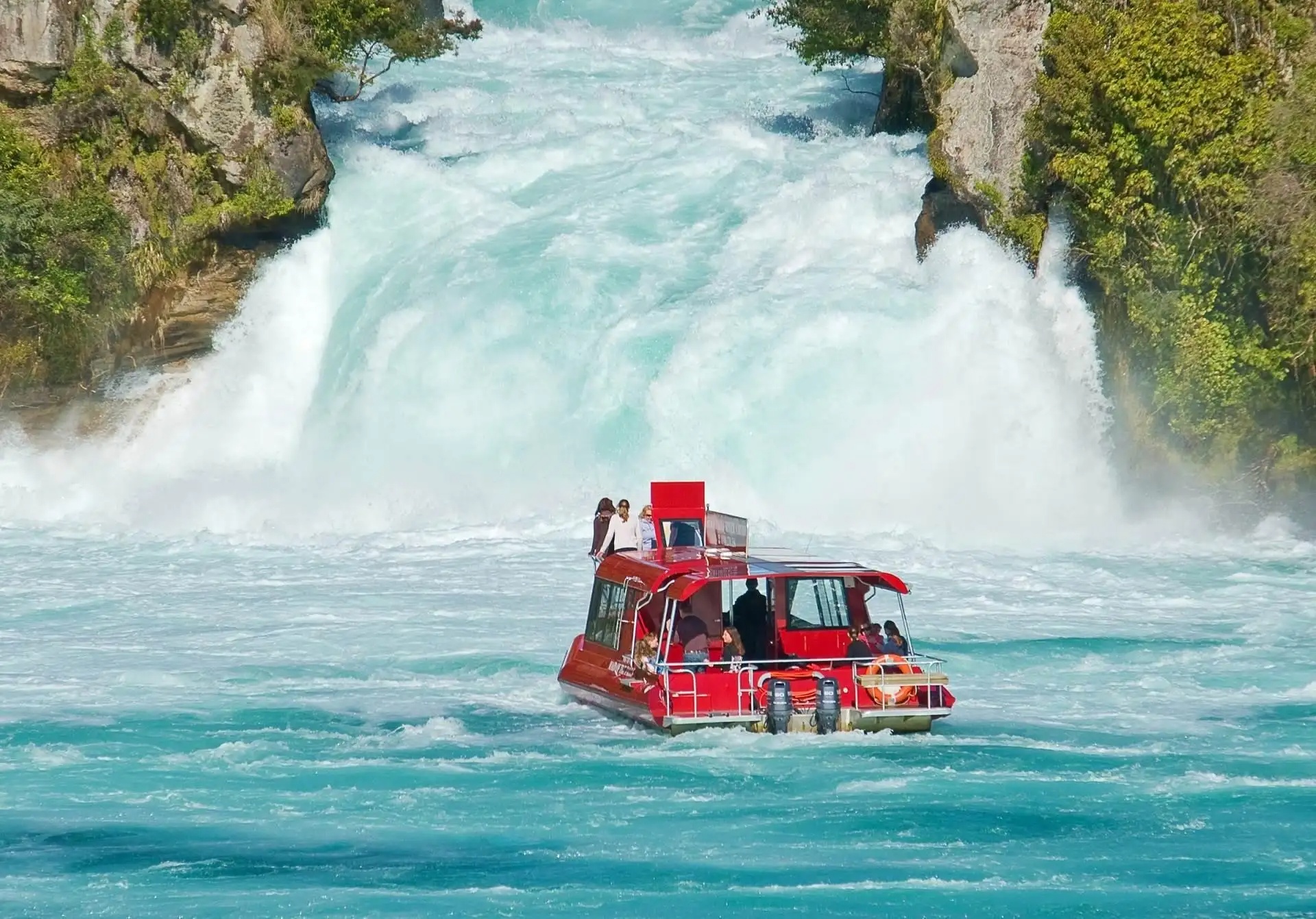 AKL: Huka Falls River Cruise, Wai O Tapu & Blue Springs